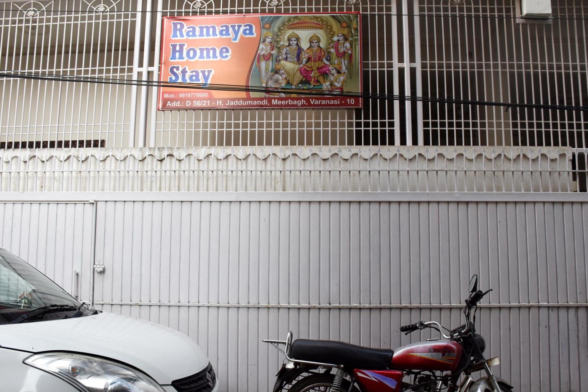 Ramaya Home Stay Varanasi Ngoại thất bức ảnh