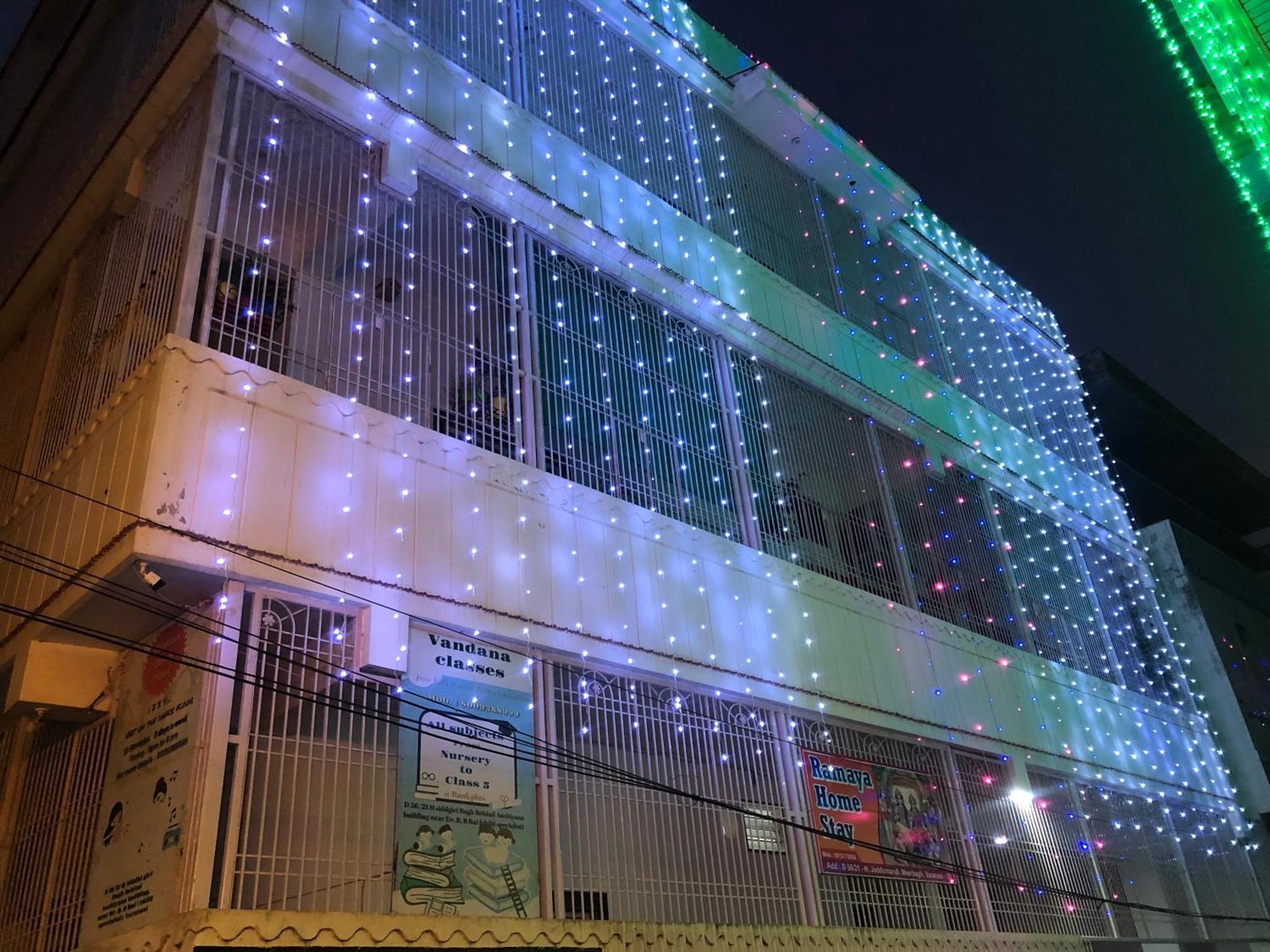 Ramaya Home Stay Varanasi Ngoại thất bức ảnh