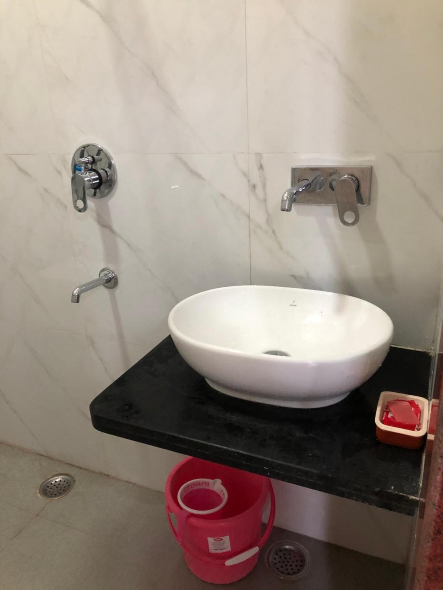 Ramaya Home Stay Varanasi Ngoại thất bức ảnh