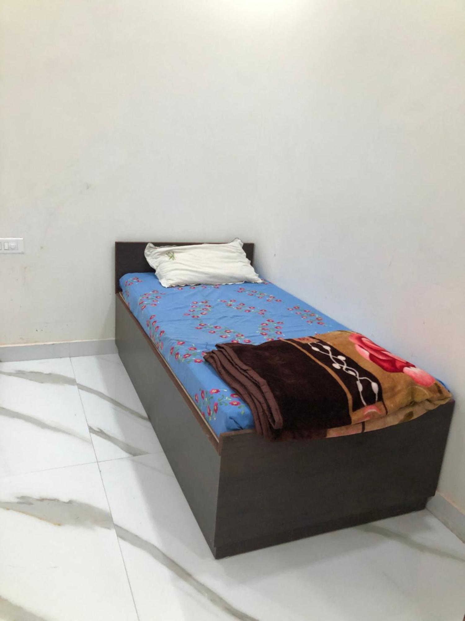 Ramaya Home Stay Varanasi Ngoại thất bức ảnh