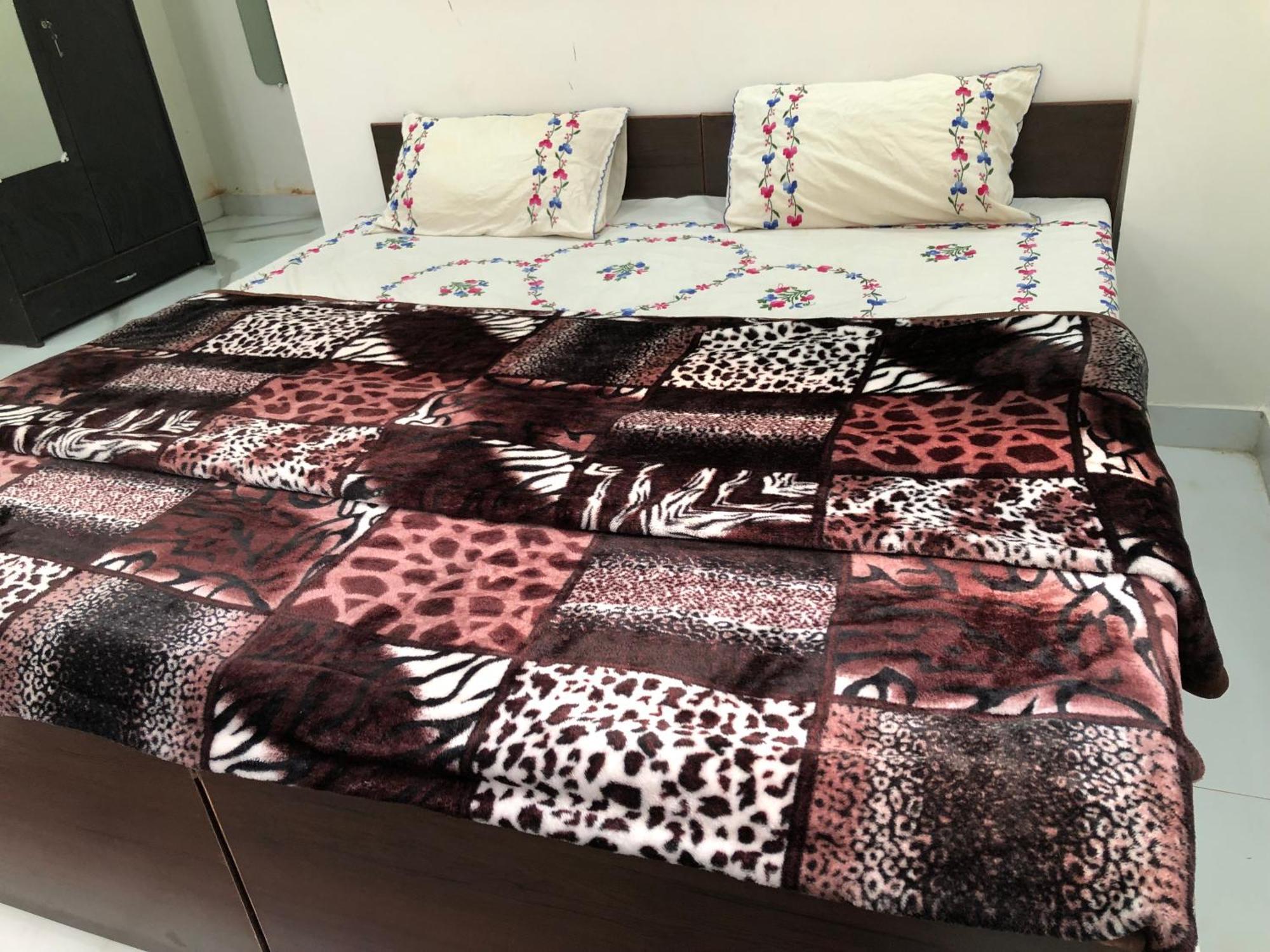 Ramaya Home Stay Varanasi Ngoại thất bức ảnh